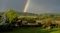 (2017-09) Arc-en-Ciel dans le jardin